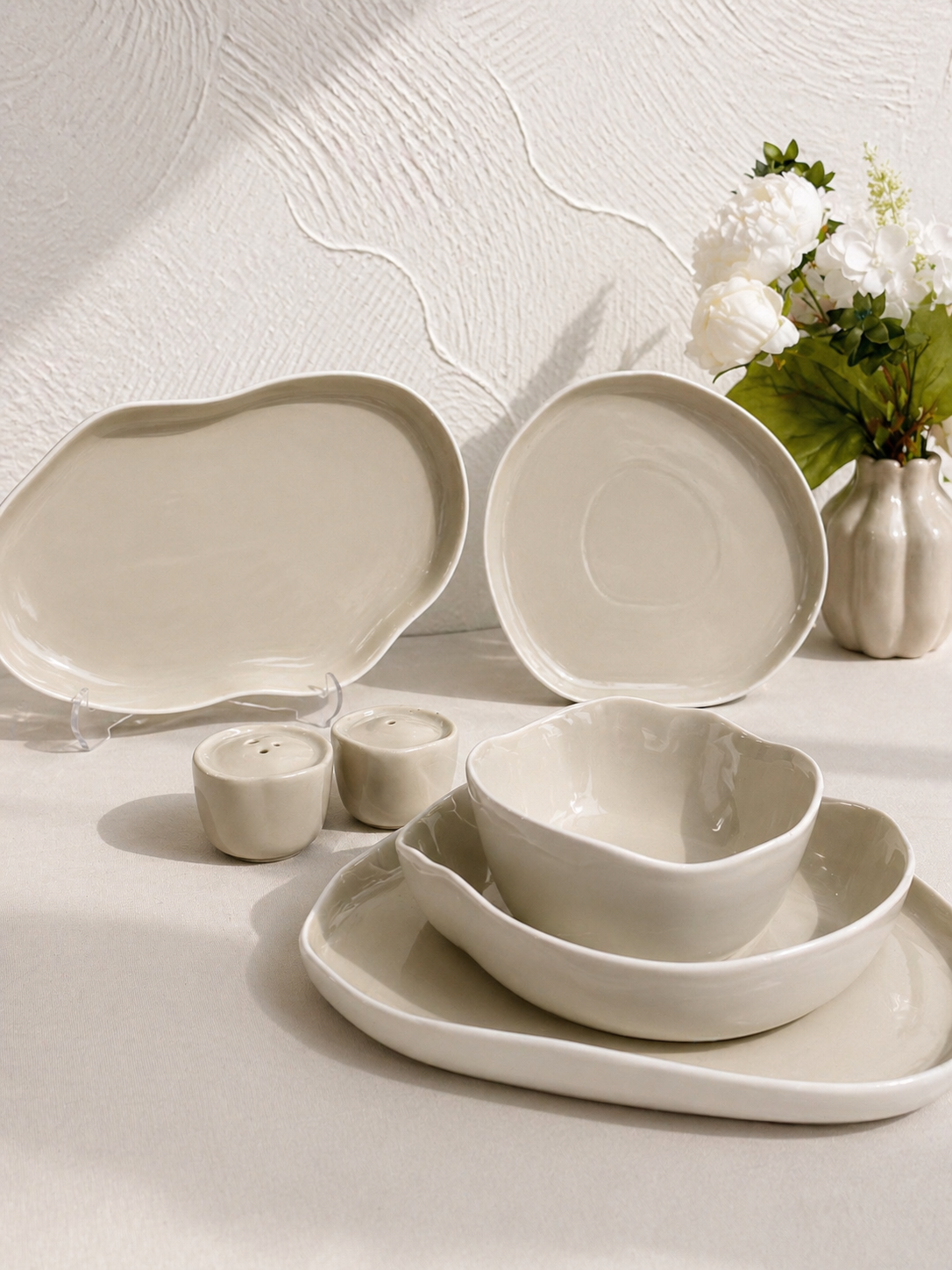 Bricard Bonnes 27-Piece Dinner Set for 6