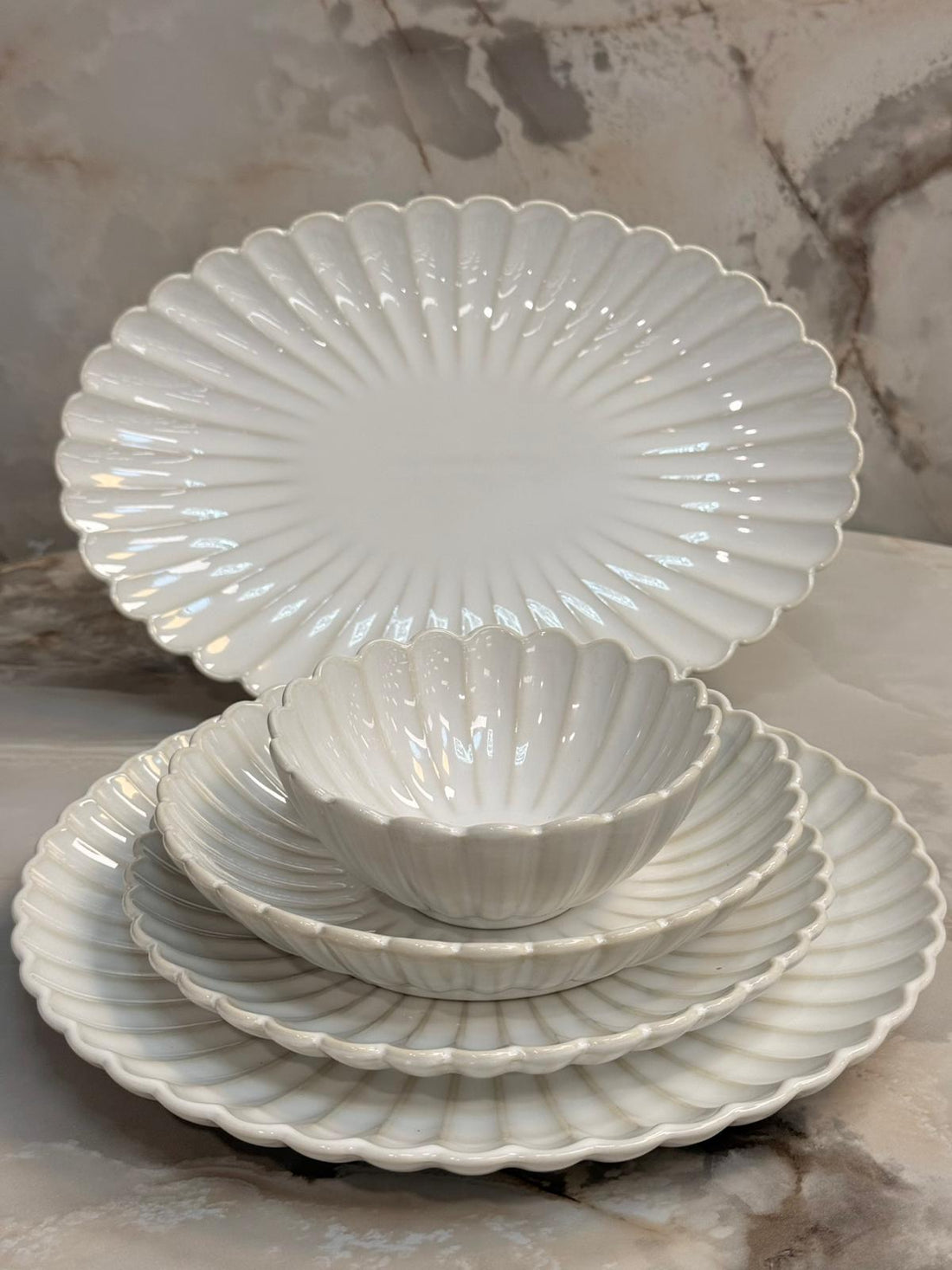Bricard Paris 25-Piece Porcelain Dinner Set | Beige | 25 Pieces | Serves 6